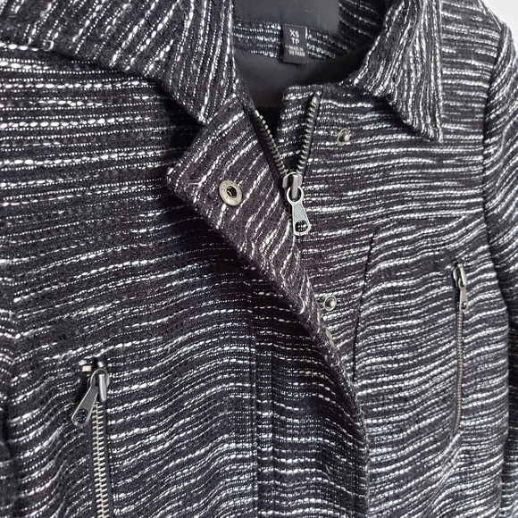 Cropped Banana Republic Zip Tweed Jacket - Picture 3 of 5